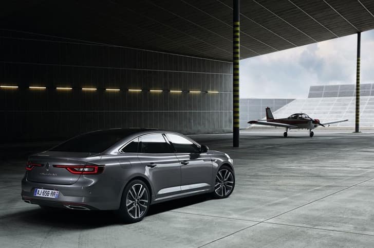 Renault Talisman photo gallery
