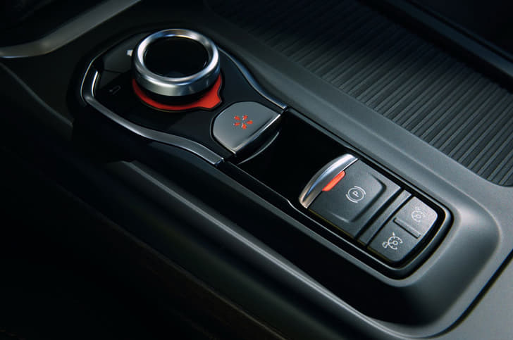 Renault Talisman photo gallery