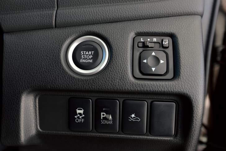 New Mitsubishi Pajero Sport image gallery