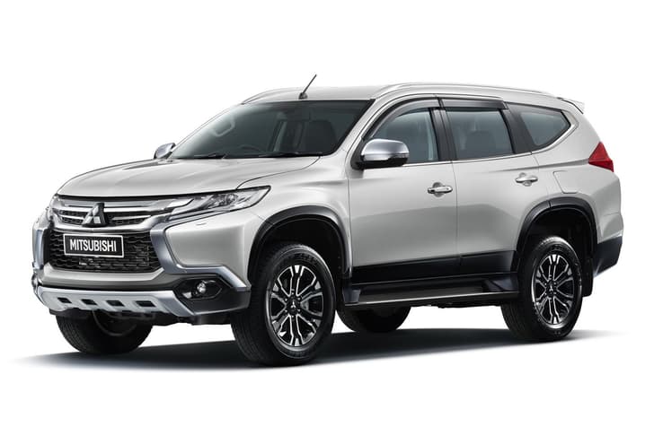 New Mitsubishi Pajero Sport image gallery