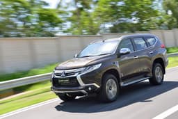 New Mitsubishi Pajero Sport image gallery
