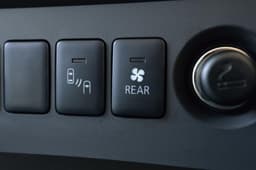 New Mitsubishi Pajero Sport image gallery