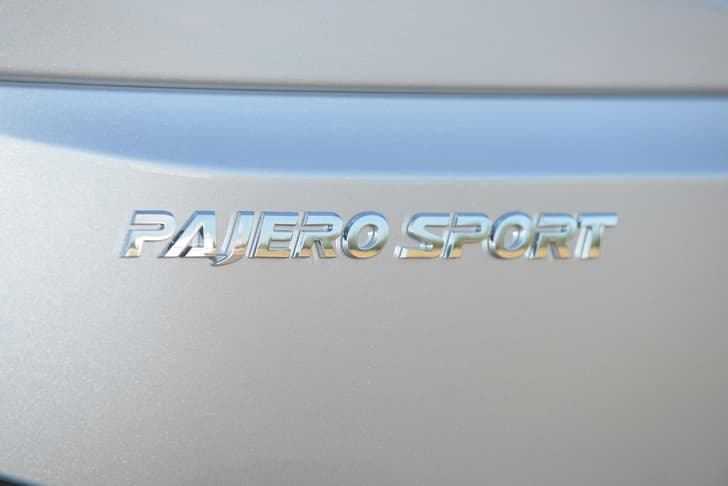 New Mitsubishi Pajero Sport image gallery