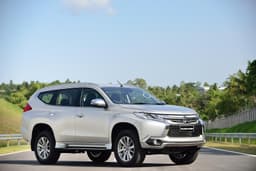 New Mitsubishi Pajero Sport image gallery