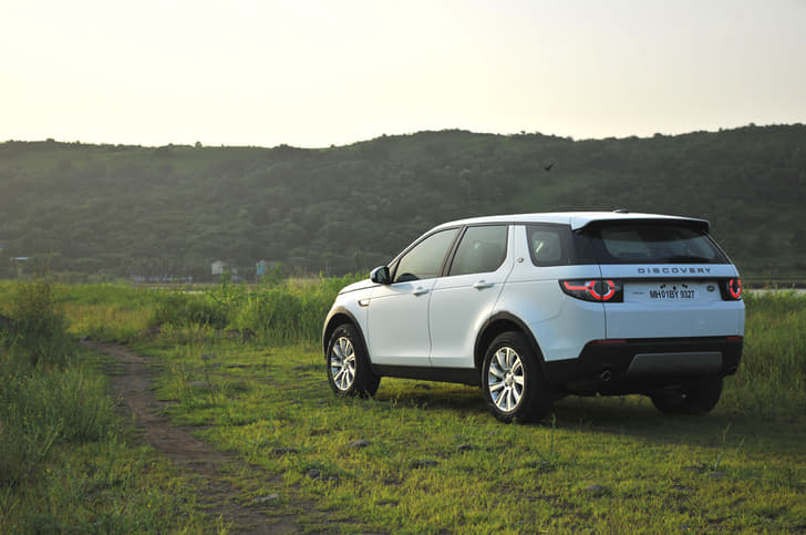 The Discovery Sport is offered in four trim levels – S, SE, HSE and HSE Luxury. It also comes with seven-seat configuration.