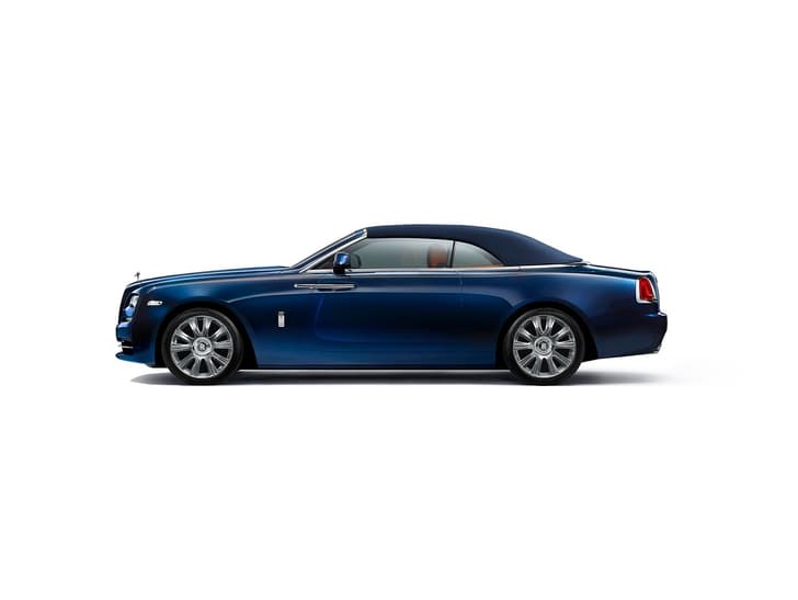 Rolls Royce Dawn side profile with the roof up.