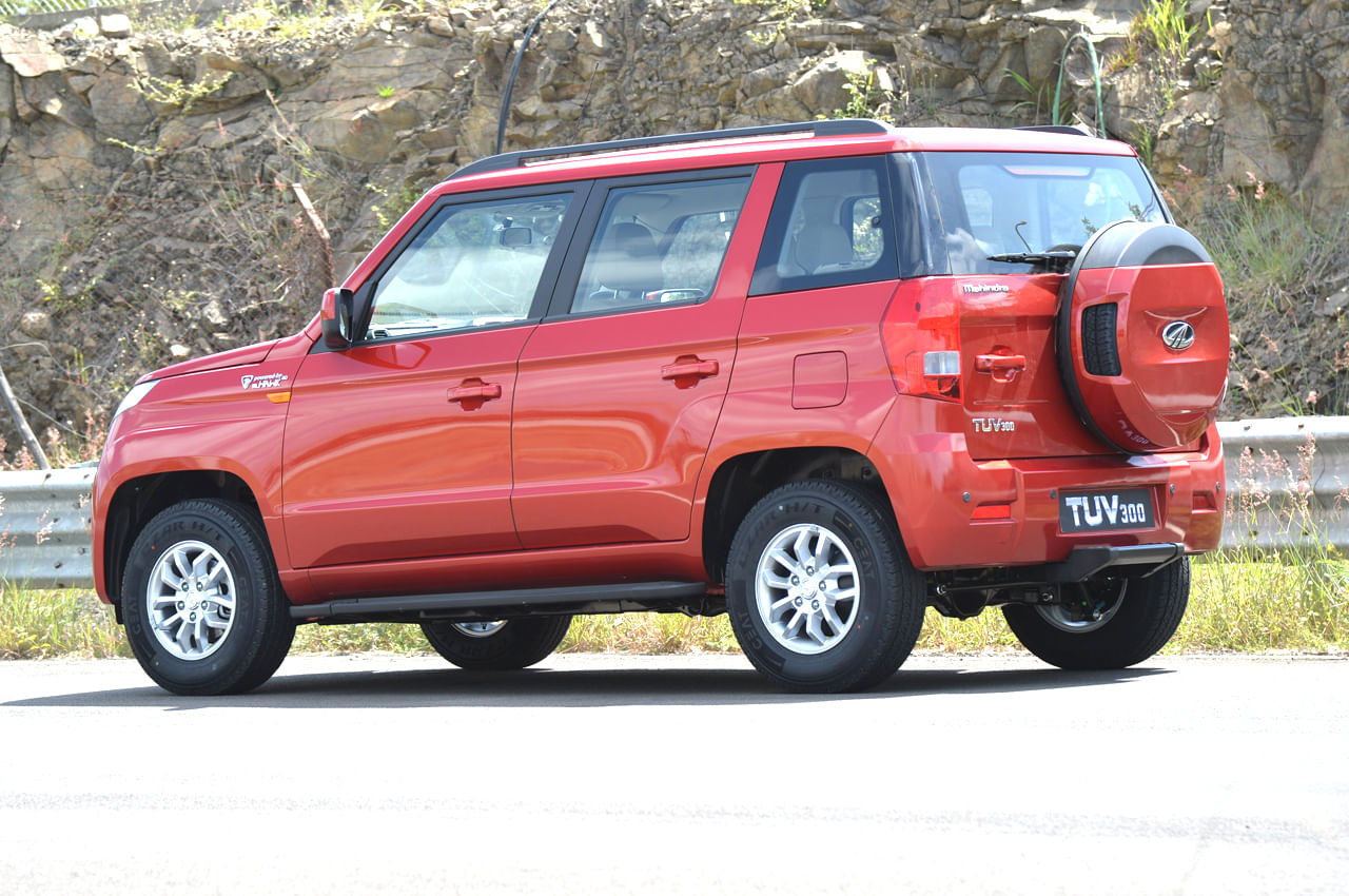 Mahindra TUV300 photo gallery - Image 2