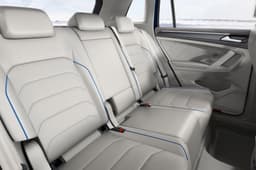 2017 Volkswagen Tiguan image gallery