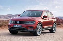 2017 Volkswagen Tiguan image gallery