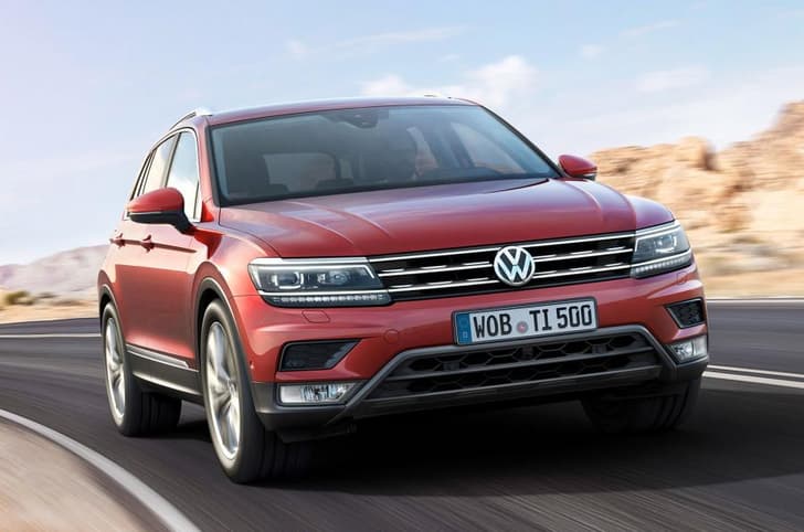 2017 Volkswagen Tiguan image gallery