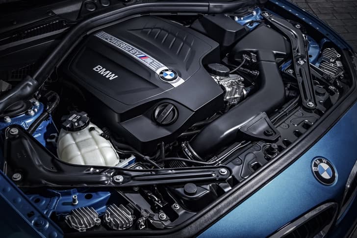 BMW M2 photo gallery