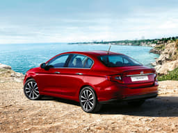 Fiat Tipo photo gallery