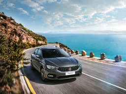 The Tipo gets a prominent front grille with a chrome lower lip and chrome inserts that merges neatly into the headlamps.