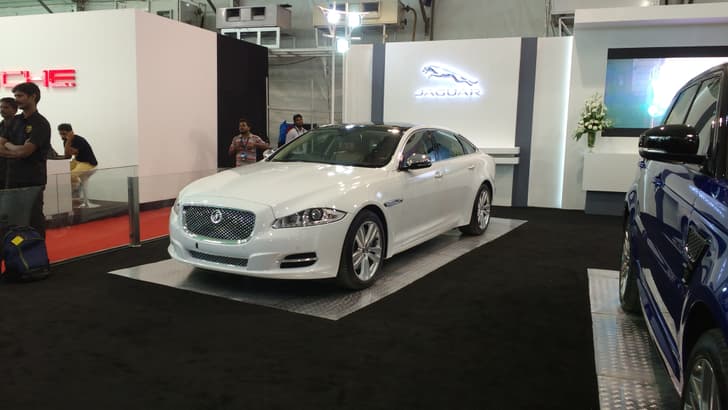 Jaguar XJ. 