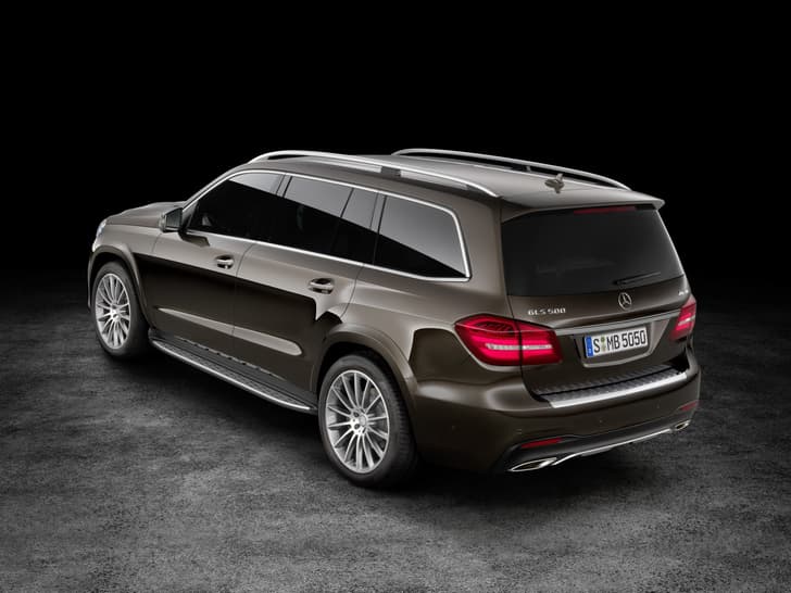 Mercedes GLS SUV photo gallery