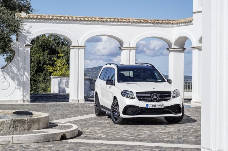 Mercedes GLS SUV photo gallery