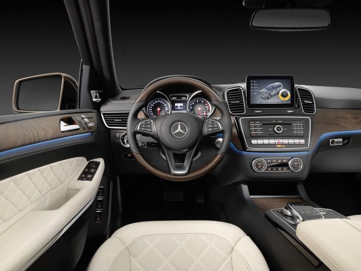 Mercedes GLS SUV photo gallery