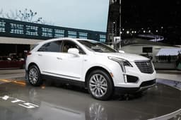 Cadillac XT5.