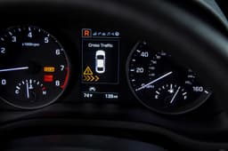 2016 Hyundai Elantra photo gallery