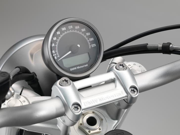 BMW R nineT Scrambler speedometer.