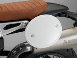 Optional accessory round side panel on the BMW R nineT Scrambler.