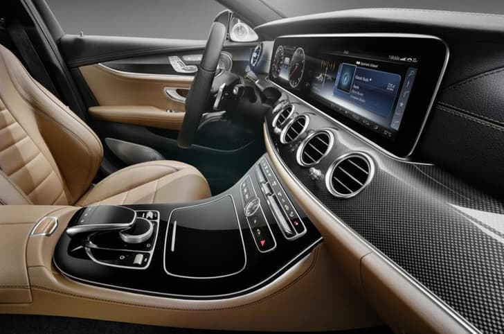 New 2016 Mercedes E-Class photo gallery