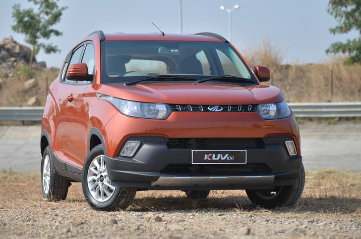 From the head on, the KUV looks like a modern-day SUV, with styling cues seemingly borrowed from new SsangYong concepts. The headlights are reminiscent of those on the Range Rover Evoque, and the short grille-tall front fascia brings to mind the Ford EcoSport.