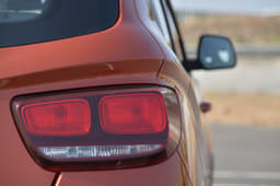 The single-piece tail-lamps look distinctive; the sharp crease above them makes the rear look a bit fussy though.