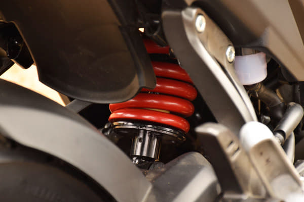 The Apache RTR 200 is the first bike from TVS to feature a mono-shock rear suspension.