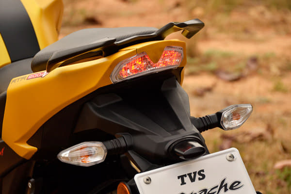 TVS Apache RTR 200 photo gallery