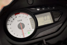 TVS Victor photo gallery