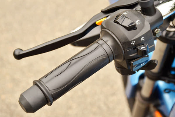 TVS Victor photo gallery