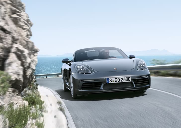 Porsche 718 Boxster photo gallery