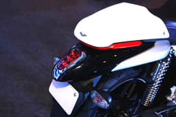 Bajaj V15 photo gallery