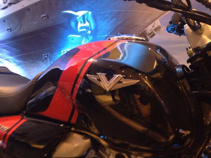 Bajaj V15 photo gallery