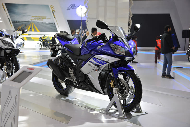 Yamaha R15.