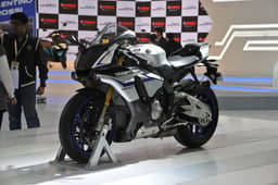 Yamaha YZF-R1 M.