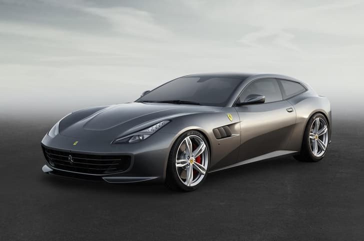 Ferrari GTC4Lusso photo gallery