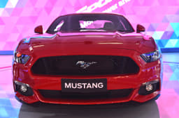 New Ford Mustang GT photo gallery