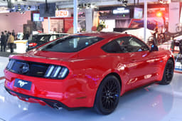 New Ford Mustang GT photo gallery