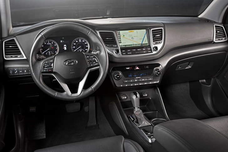 2016 Hyundai Tucson image gallery