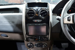 Renault Duster SUV facelift photo gallery