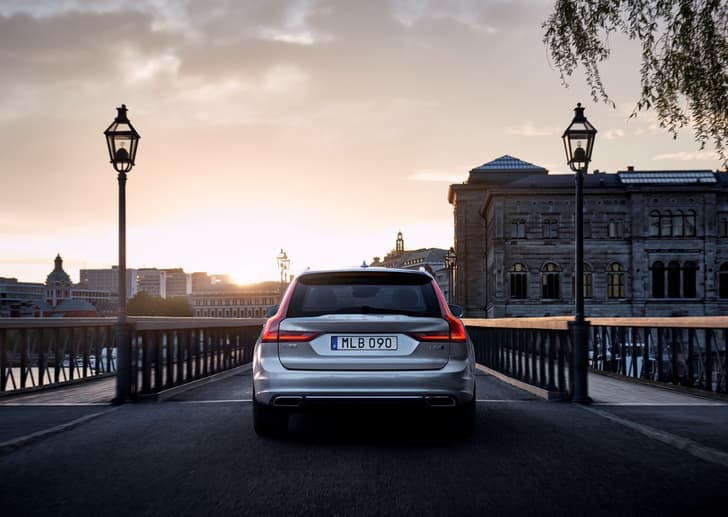 Volvo V90 estate photo gallery