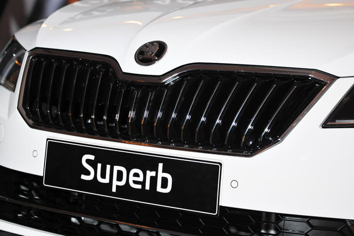 New Skoda Superb photo gallery