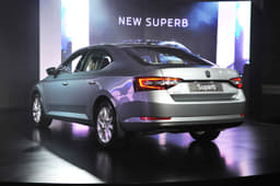 New Skoda Superb photo gallery