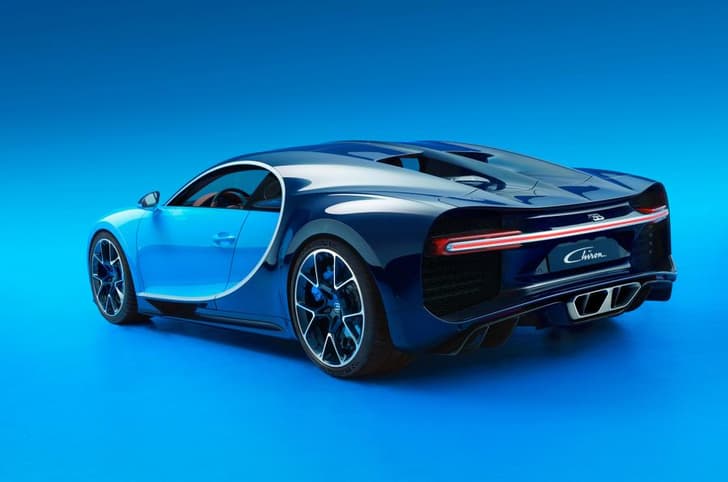 Bugatti Chiron photo gallery