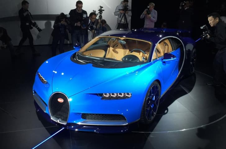 Bugatti Chiron photo gallery