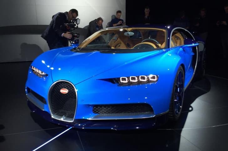 Bugatti Chiron photo gallery