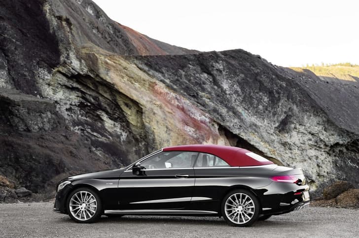 Mercedes C-Class cabriolet photo gallery