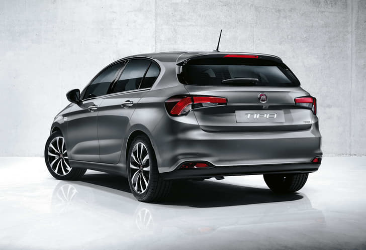 Fiat Tipo photo gallery